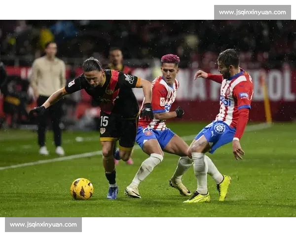 阿拉维斯对阵莱加内斯焦点之战谁能掌控西甲节奏走向关键三分归属